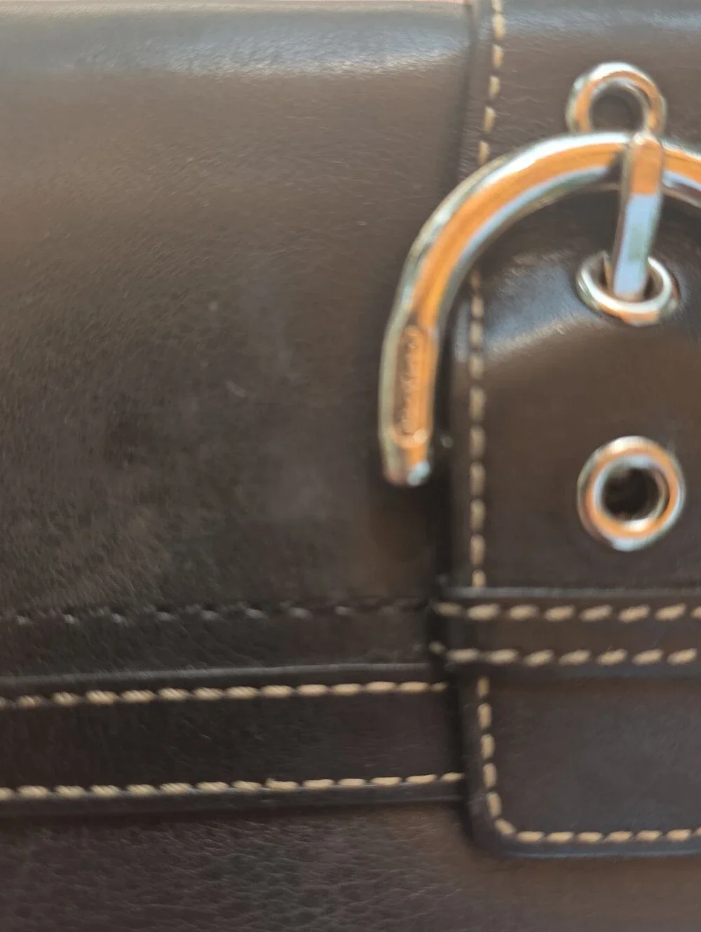 Coach Vintage Buckle Wallet